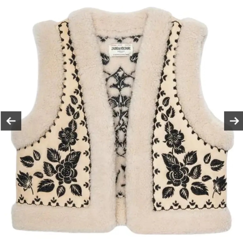 Zadig & Voltaire SMALL
Shearling short vest
I have worn this